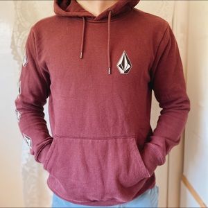 VOLCOM MAROON DEADLY STONES HOODIE ♦️